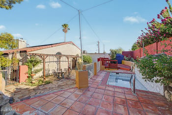 1978 E Greenway Rd, Phoenix, AZ 85022