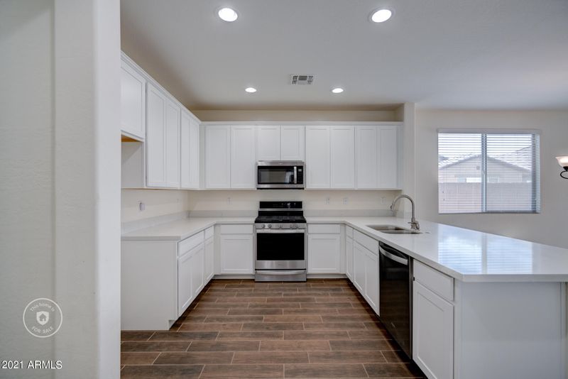 19780 W Devonshire Ave, Litchfield Park, AZ 85340