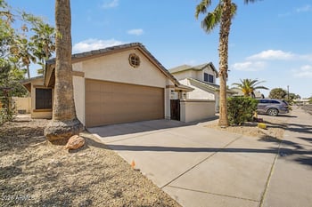 19784 76th Ave, Glendale, AZ 85308