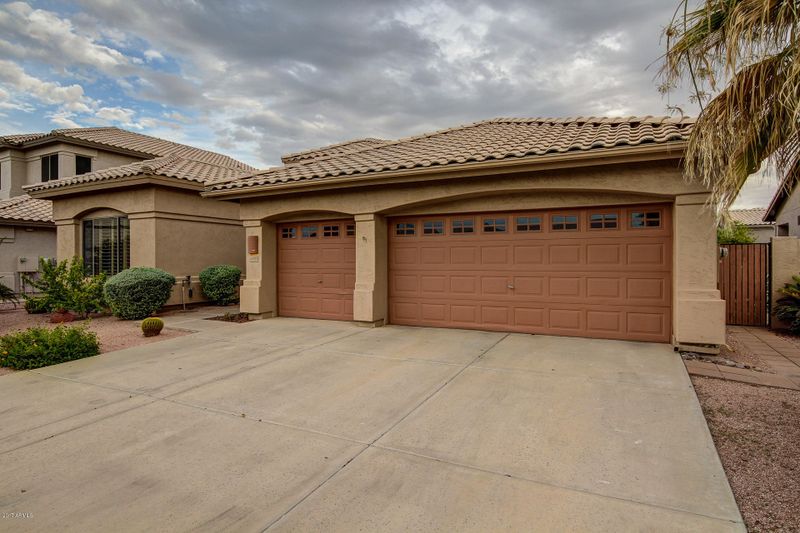 1979 E Drake Dr, Tempe, AZ 85283