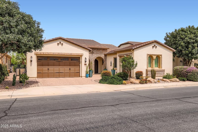 198 Orange Blossom Pa, San Tan Valley, AZ 85140