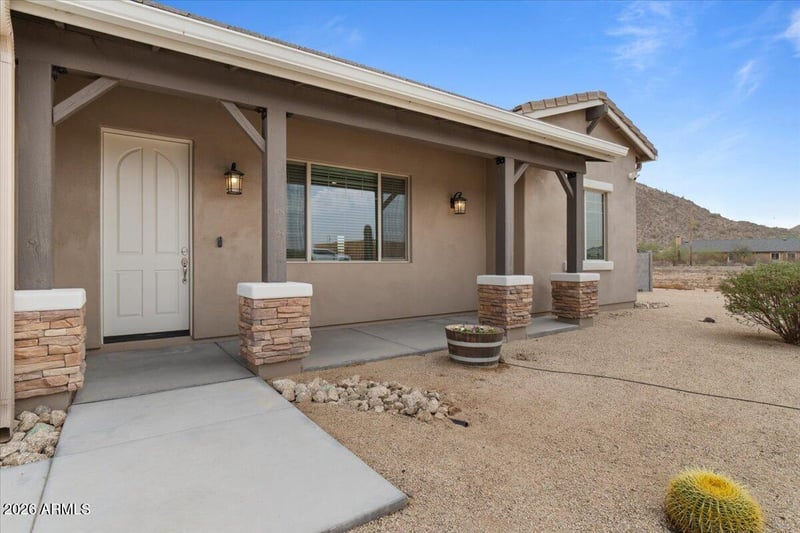 1980 W Lincoln Ct, San Tan Valley, AZ 85144