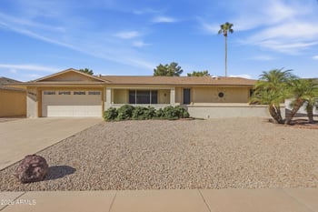 19802 N Palo Verde Dr, Sun City, AZ 85373