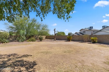19810 46th Ave, Glendale, AZ 85308