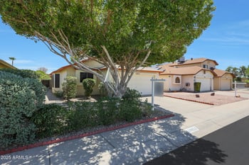 19813 47th Ave, Glendale, AZ 85308