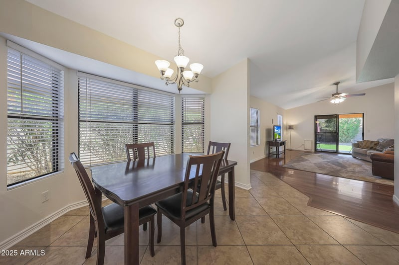 19813 47th Ave, Glendale, AZ 85308