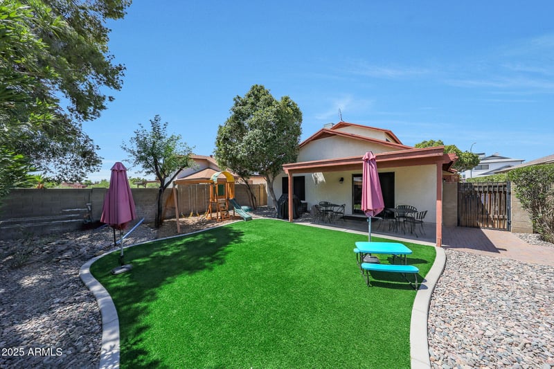 19813 47th Ave, Glendale, AZ 85308