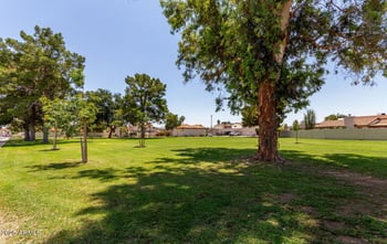 19813 47th Ave, Glendale, AZ 85308
