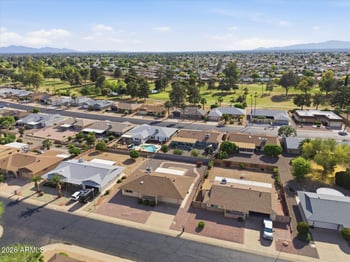 19814 Pine Springs Dr, Sun City, AZ 85373