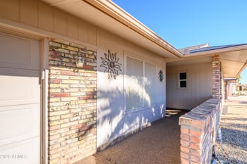 19814 Willowcreek Cir, Sun, AZ 85373