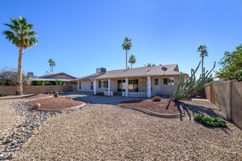 19814 Willowcreek Cir, Sun, AZ 85373