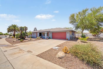 19817 Sombrero Cir, Sun City, AZ 85373
