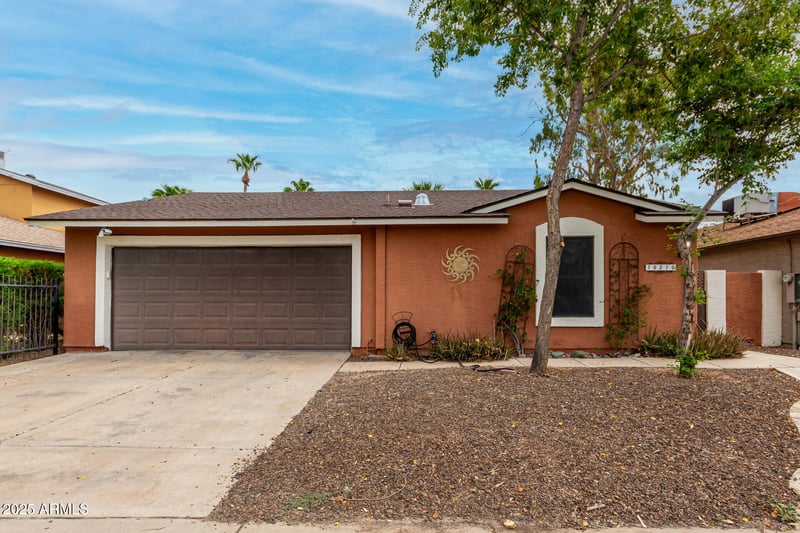 19819 3rd St, Phoenix, AZ 85024
