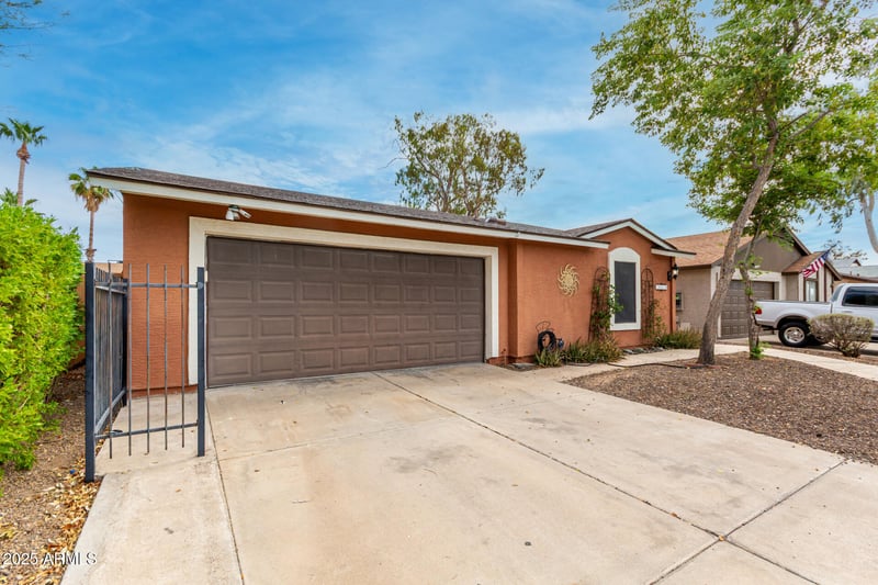 19819 3rd St, Phoenix, AZ 85024