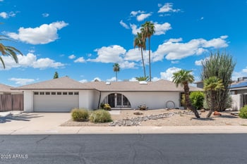 19820 Cherry Tree Ln, Sun City, AZ 85373