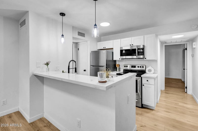 19820 13th Ave #218, Phoenix, AZ 85027