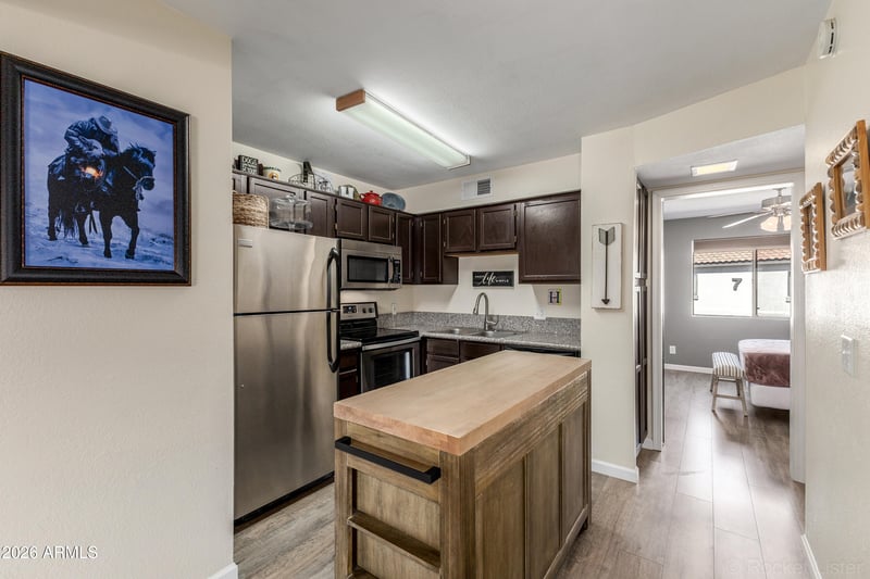 19820 13th Ave #233, Phoenix, AZ 85027
