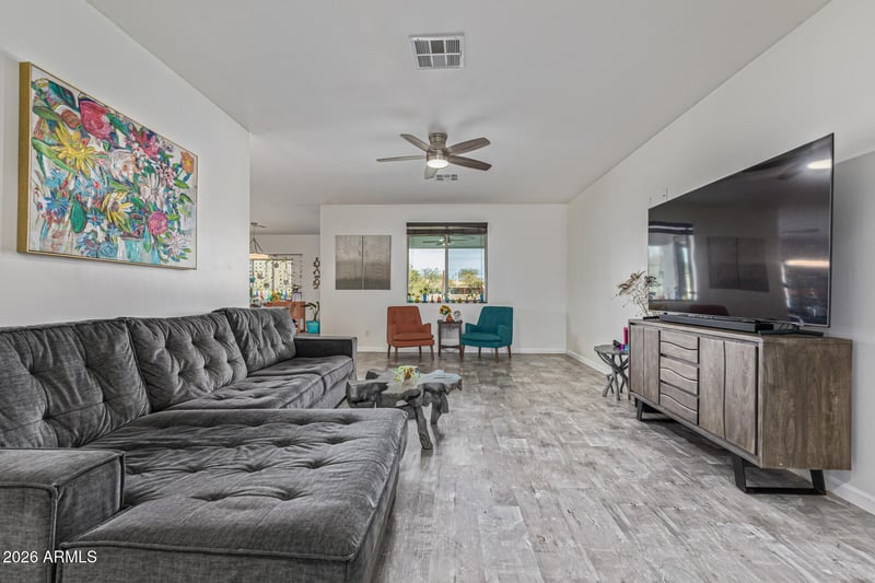 19822 Colter St, Litchfield Park, AZ 85340