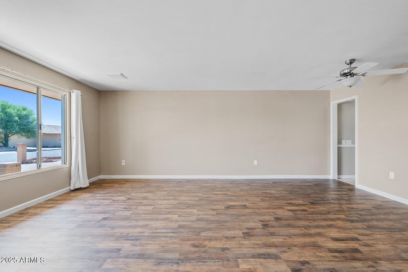 19826 129th Dr, Sun City West, AZ 85375