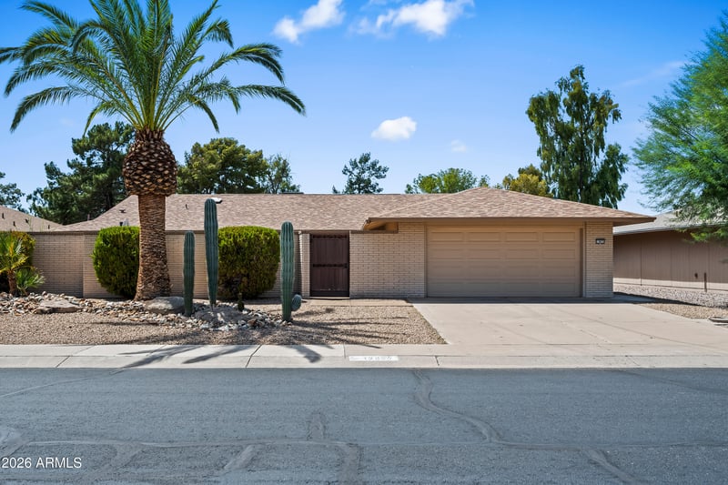 19826 N Palo Verde Dr, Sun City, AZ 85373