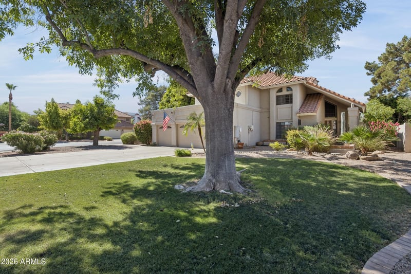 1983 Palomino Dr, Tempe, AZ 85284