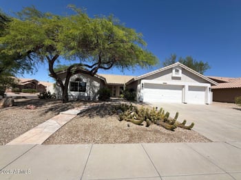 19830 84th Ave, Peoria, AZ 85382