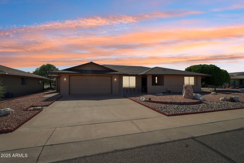 19832 Cherry Tree Ln, Sun City, AZ 85373