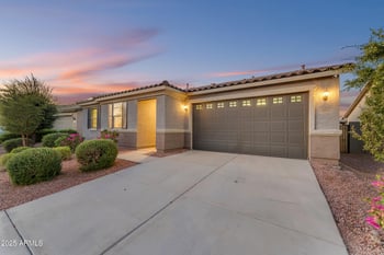 19834 Earll Dr, Buckeye, AZ 85396