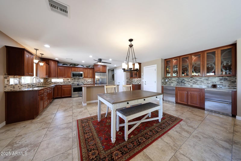 19835 100th Dr, Sun City, AZ 85373