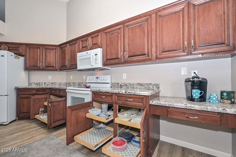 19835 90th Ln, Peoria, AZ 85382