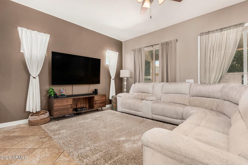 19837 192nd Pl, Queen Creek, AZ 85142