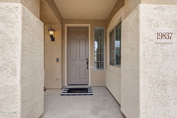 19837 Carriage Way, Queen Creek, AZ 85142