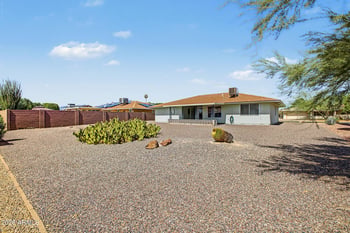 19837 N Concho Cir, Sun City, AZ 85373