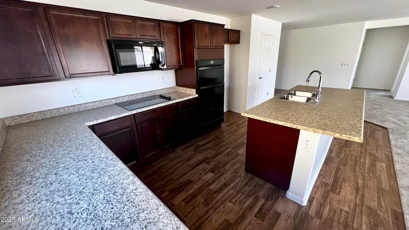 19841 Cheery Lynn Rd, Buckeye, AZ 85396