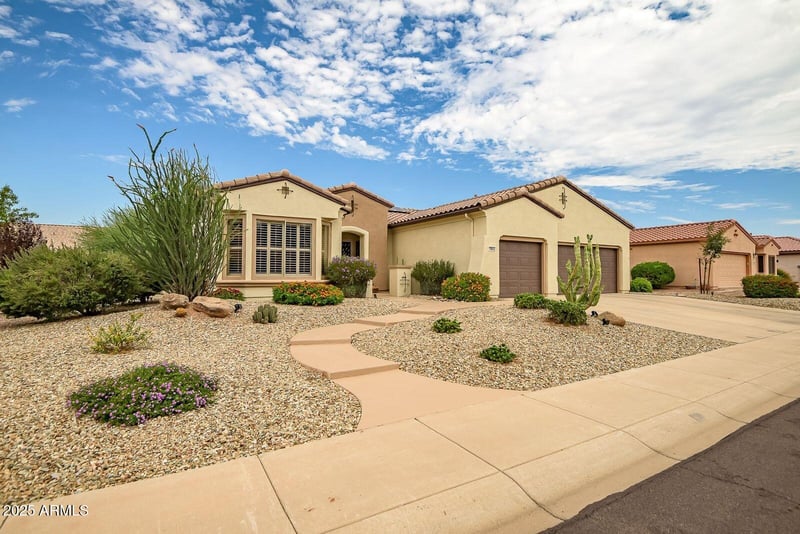 19842 Hidden Ridge Dr, Surprise, AZ 85374