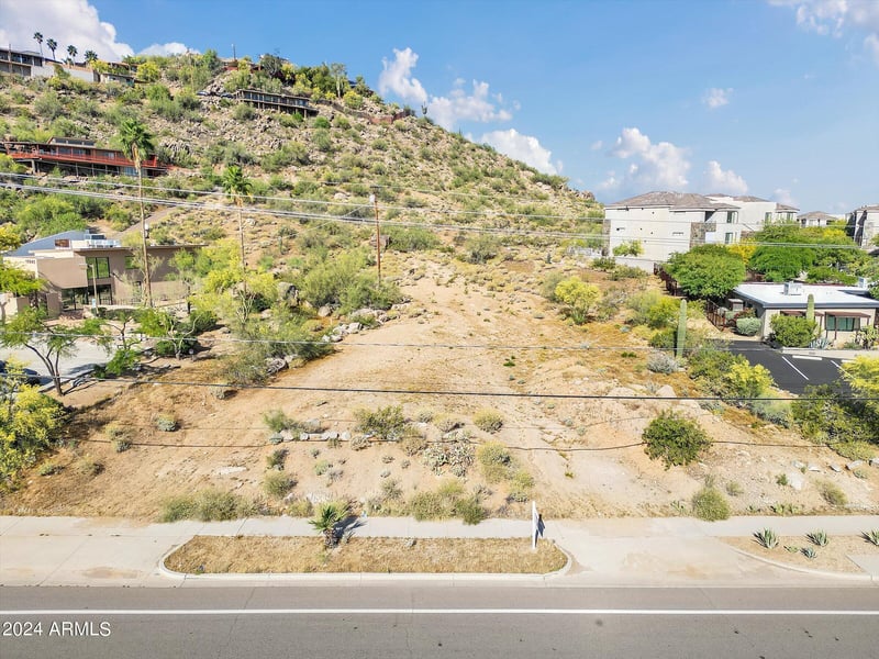 19844 Cave Creek Rd, Phoenix, AZ 85024