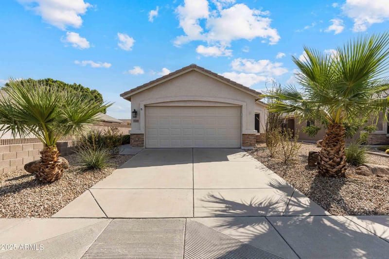19849 35th St, Phoenix, AZ 85050