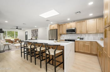 1985 Carson Dr, Tempe, AZ 85282