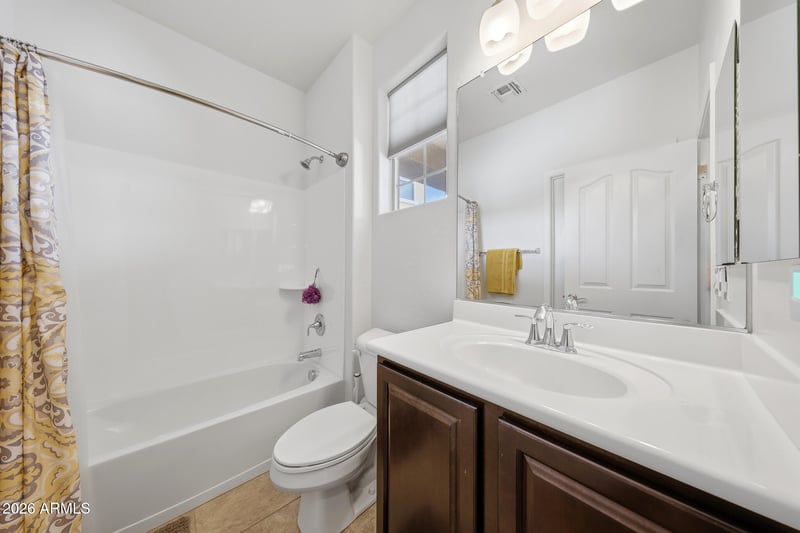 1985 Hazeltine Way, Gilbert, AZ 85298