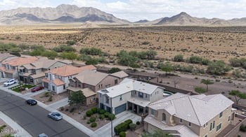 1985 Hazeltine Way, Gilbert, AZ 85298