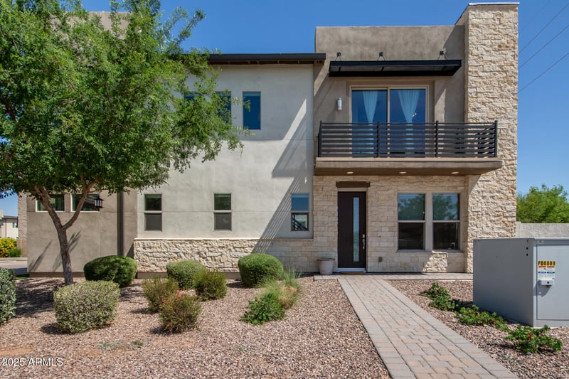 1985 Follett Way, Gilbert, AZ 85295
