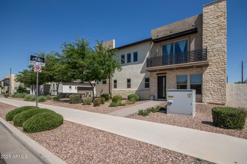 1985 Follett Way, Gilbert, AZ 85295