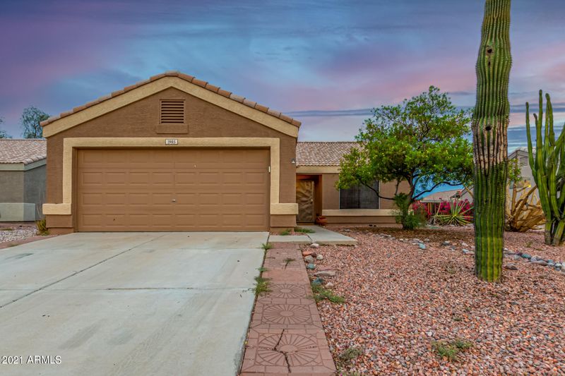 1985 S Rennick Dr, Apache Junction, AZ 85120