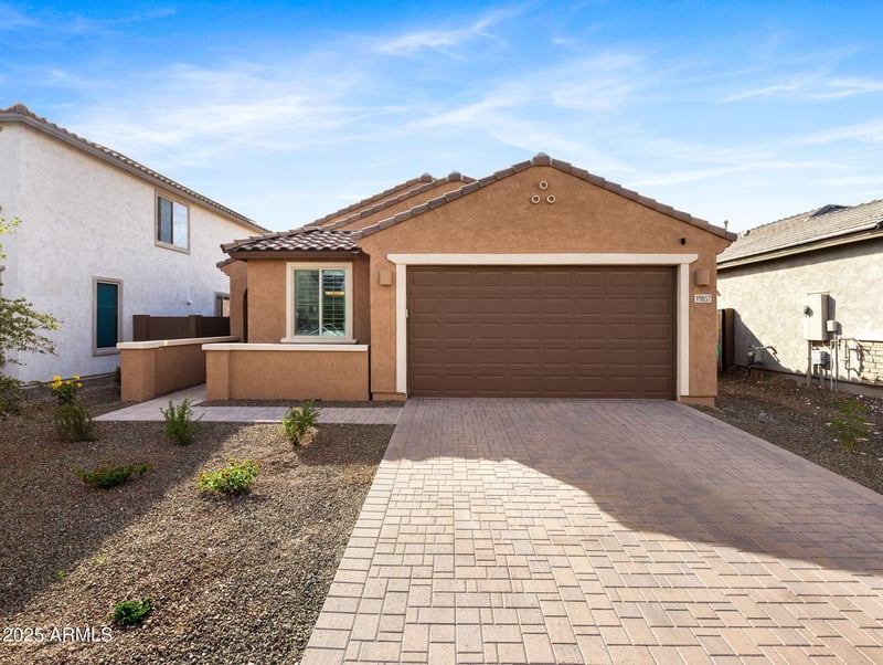 19857 W Palo Verde Dr, Litchfield Park, AZ 85340
