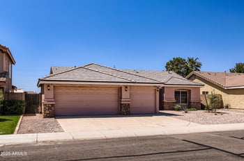 19858 33rd Pl, Phoenix, AZ 85050