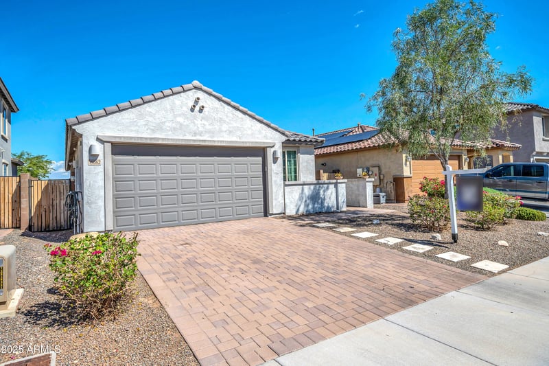 19862 Palo Verde Dr, Litchfield Park, AZ 85340