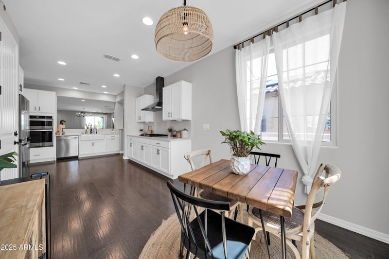 19862 Palo Verde Dr, Litchfield Park, AZ 85340