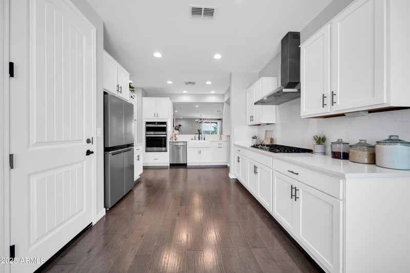 19862 Palo Verde Dr, Litchfield Park, AZ 85340