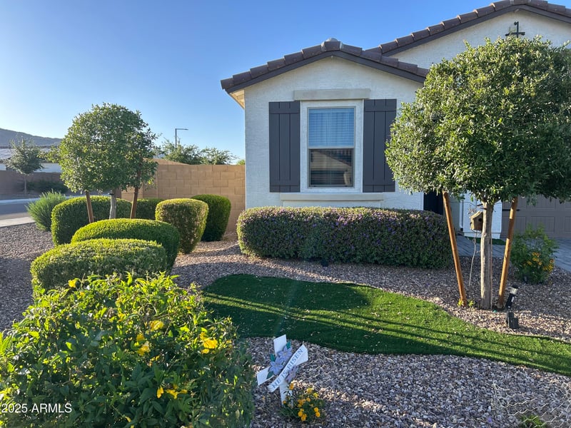 19864 San Juan Ave, Litchfield Park, AZ 85340