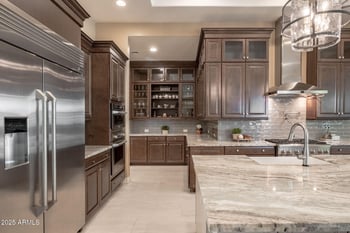 1988 Blackhawk Dr, Gilbert, AZ 85298